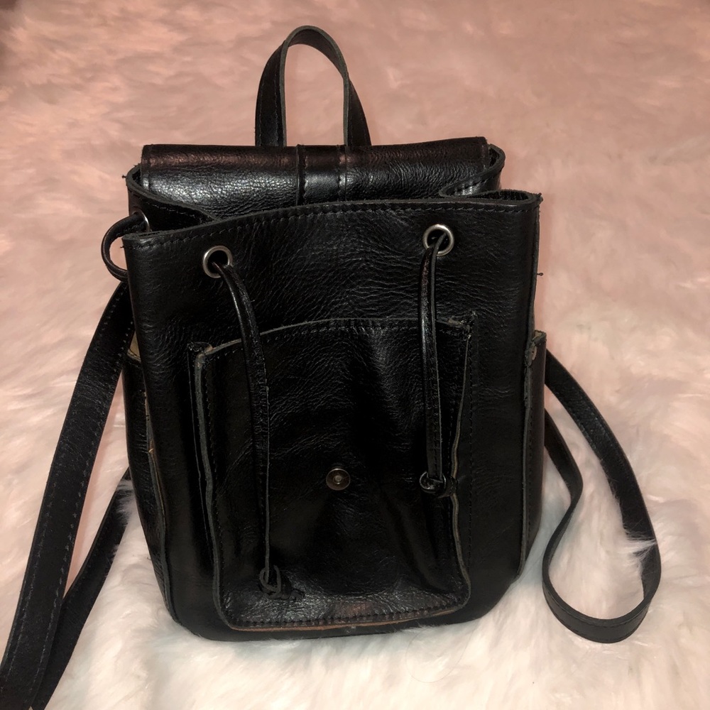 Vintage Italian leather Backpack 🎒